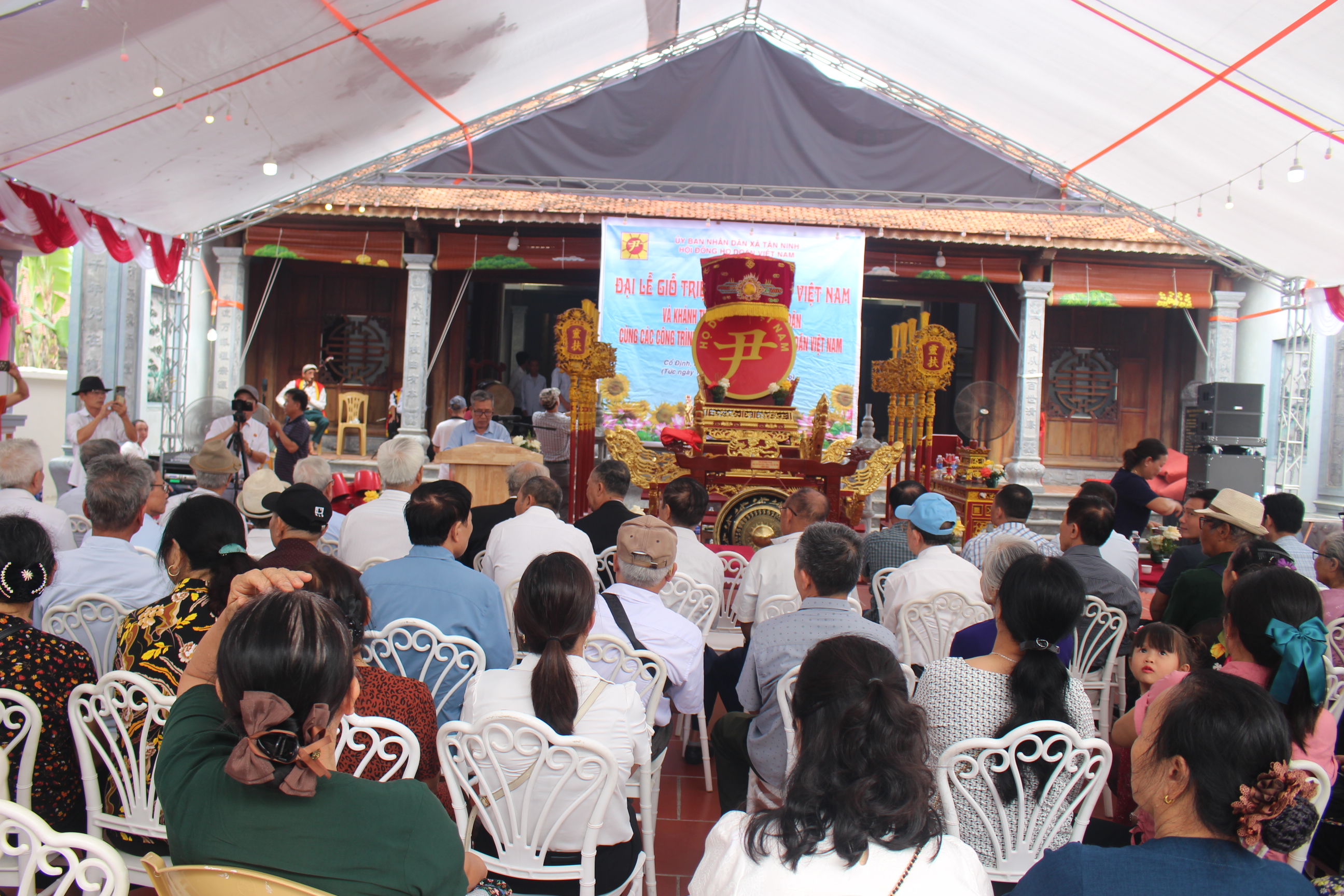 Giải pháp quản lý dòng họ